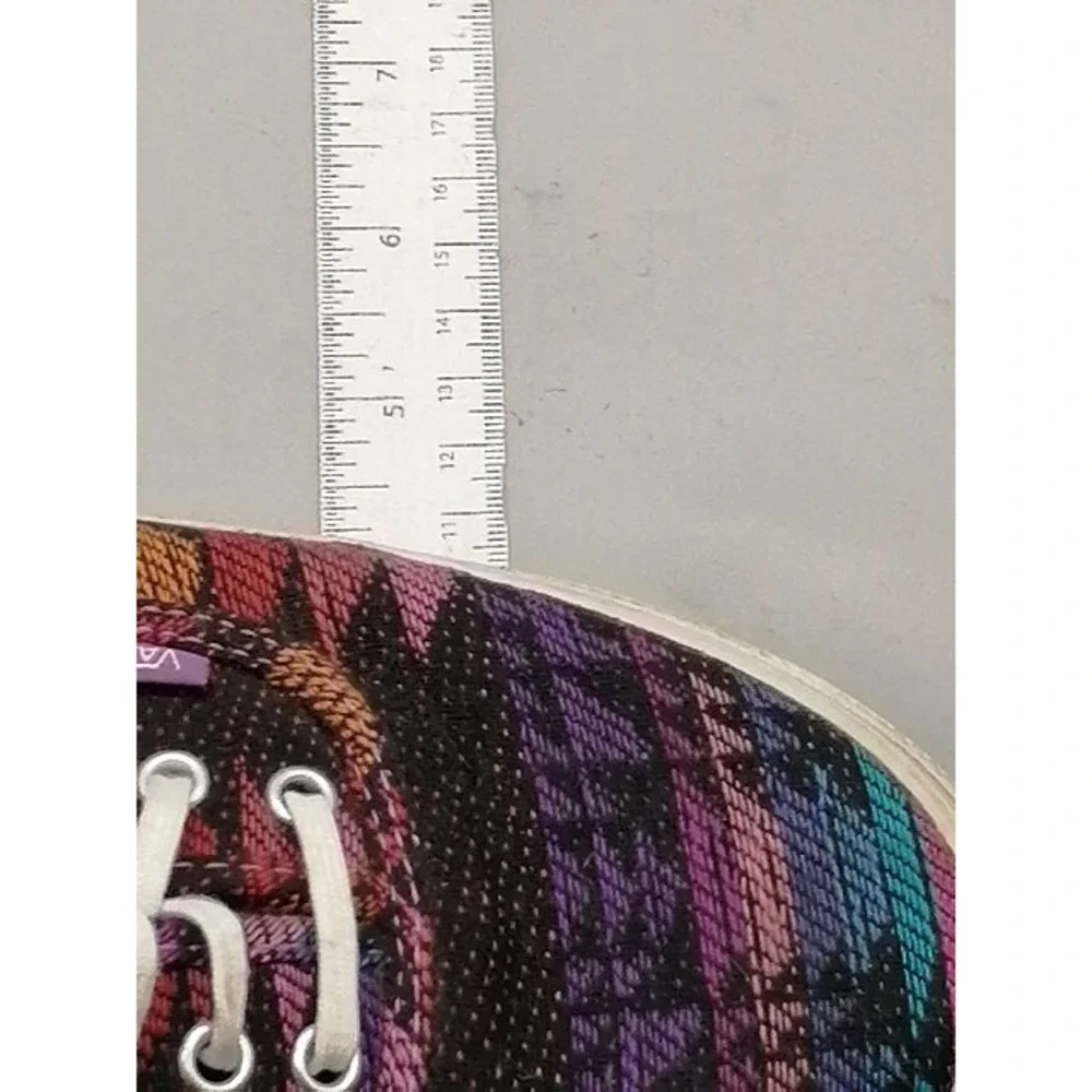 Vans Off The Wall Shoes Sneakers Womens Purple Pink Geometric 10 Casual Walking